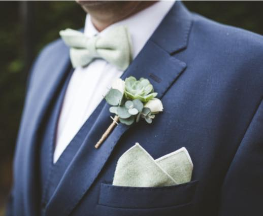 A pocket square is the perfect accessory to bring your bow tie or neck tie together. A simple pocket square can sharpen up any mans style. 