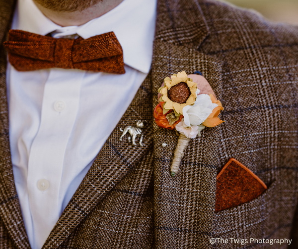 Charlie Rusty Burnt Orange Wool Bow Tie and Otto Cream & Green Floral Print Pocket Square Set