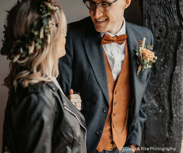 Charlie Rusty Burnt Orange Wool Bow Tie and Otto Cream & Green Floral Print Pocket Square Set