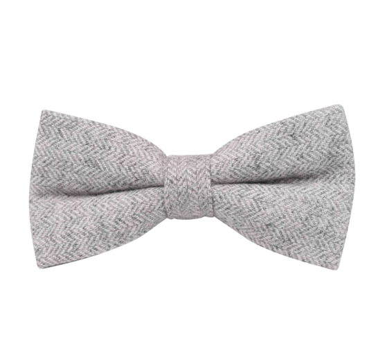 The grey tie and pocket square is so versatile, it can be worn to any occasion for that suave and sophisticated look. Click to view the collection.