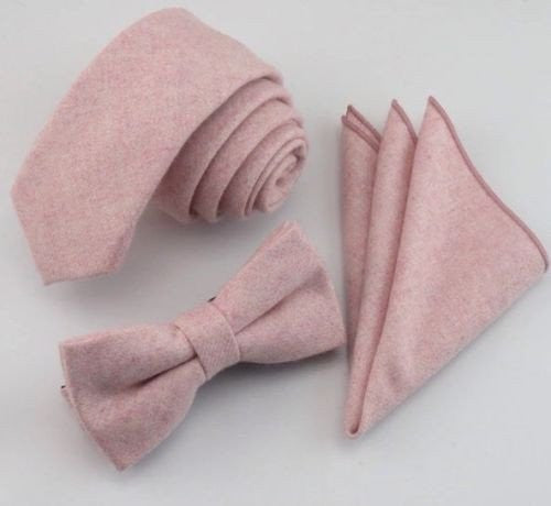 Leah Wool Pocket Square - Dickie Bow Tie, Neck Ties and Pocket Square. A pocket square is the perfect accessory to bring your bow tie or neck tie together. A simple pocket square can sharpen up any mans style. Click to find yours.